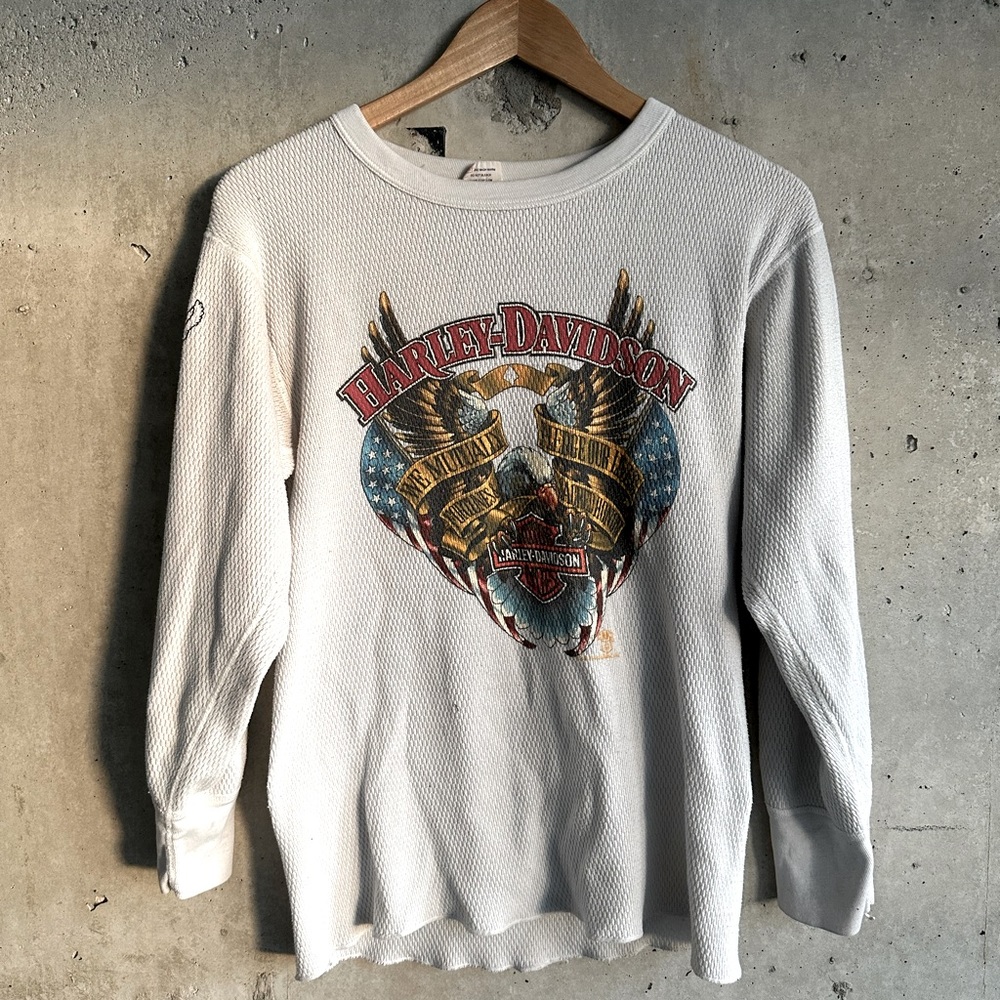 Vintage HARLEY DAVIDSON  waffle thermal with front/back/sleeve graphics